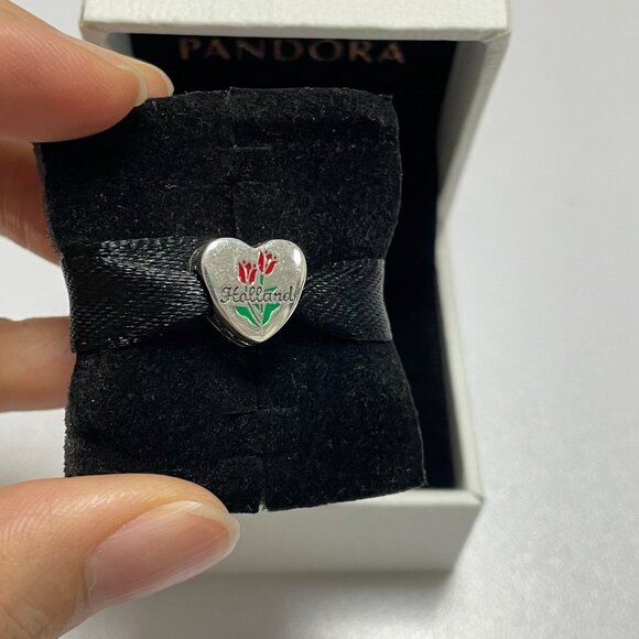 Pandora Holland Michigan Keukenhof Flower Exclusive Dangle Charm - Picture 2 of 3